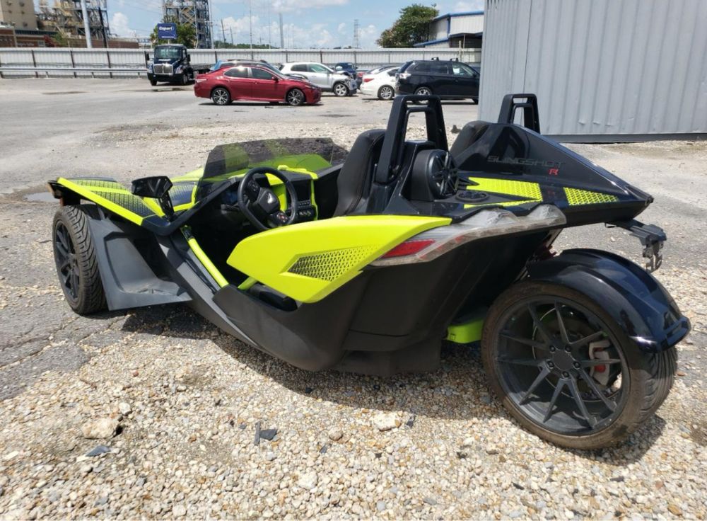 Polaris Slingshot Pisz