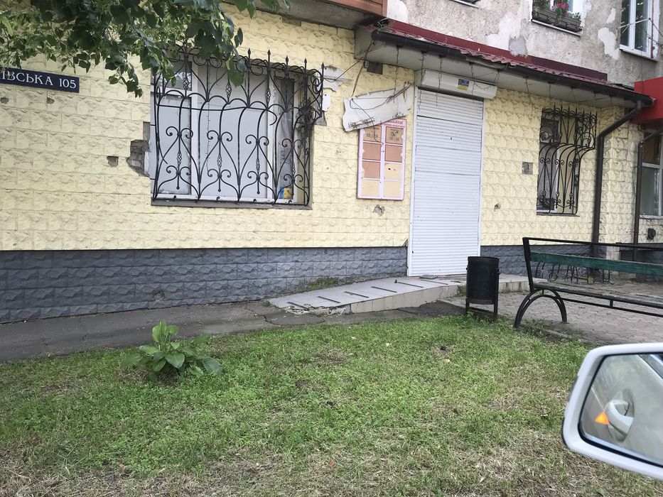 Продам  приміщення магазину