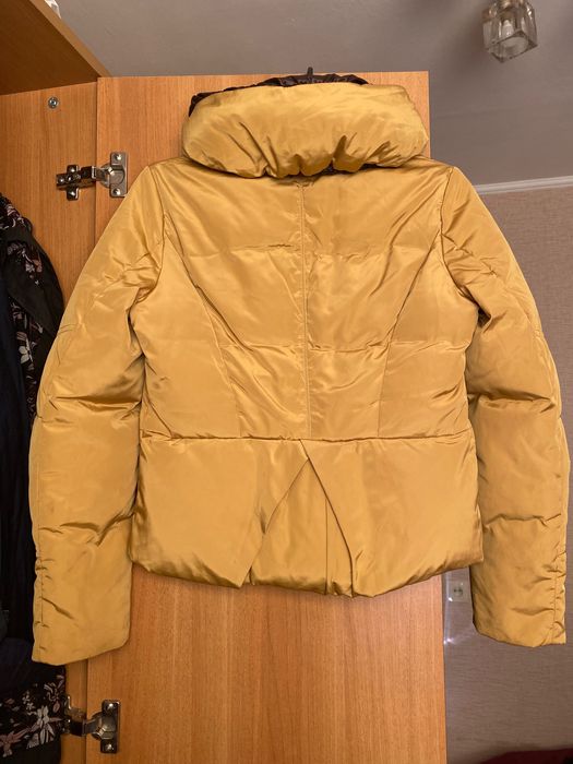Куртка пух/перо, пуховая куртка, пуховик горчичного золотого цвета