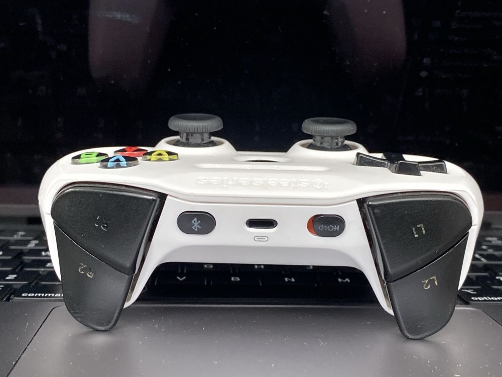 Stellseries Nimbus Gamepad