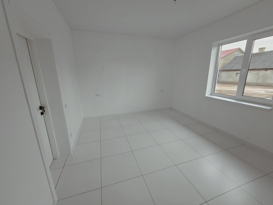 Новозбудований будинок. Зроблено ремонт!