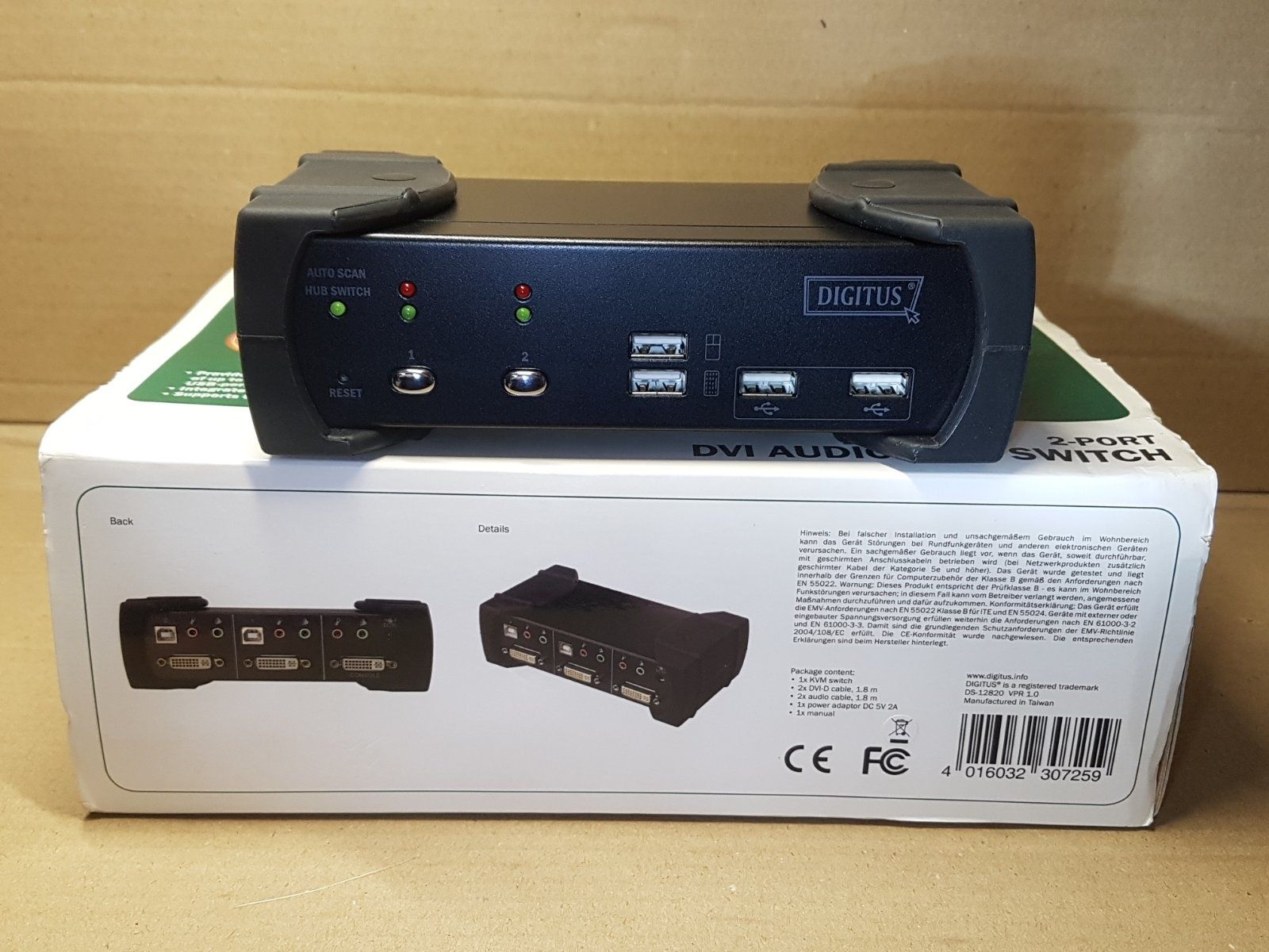 2х-портовий комутатор Digitus Assmann DS - 12820 DVI Audio USB KVM