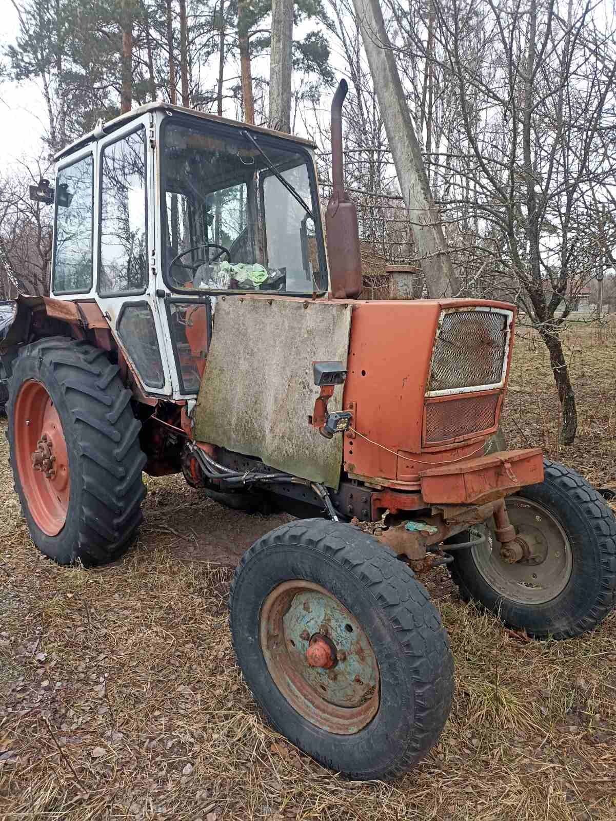 ЮМЗ- 6АКЛ з двигуном Д-65