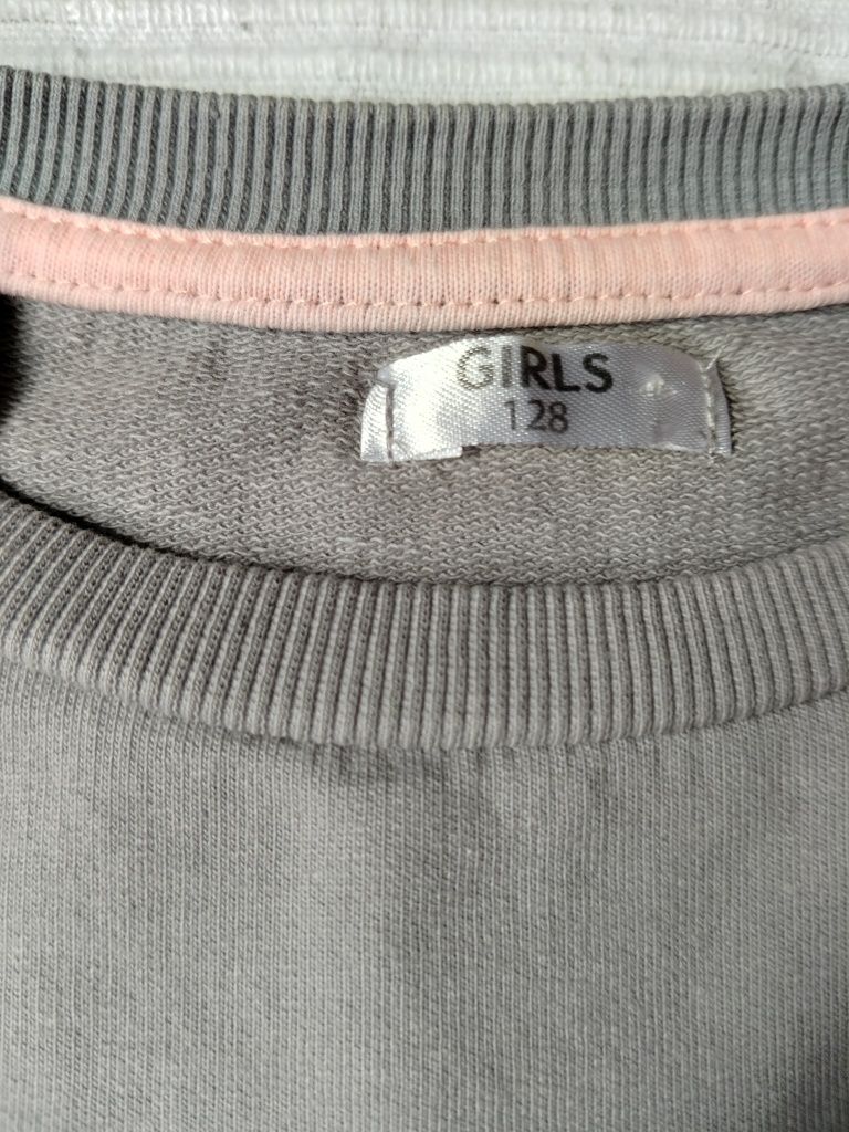 Szara bluza z motywem 122/128