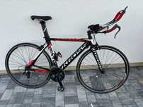 Kross Vento Tr 2.0 Czarny Czerwony rozmiar M jak nowy