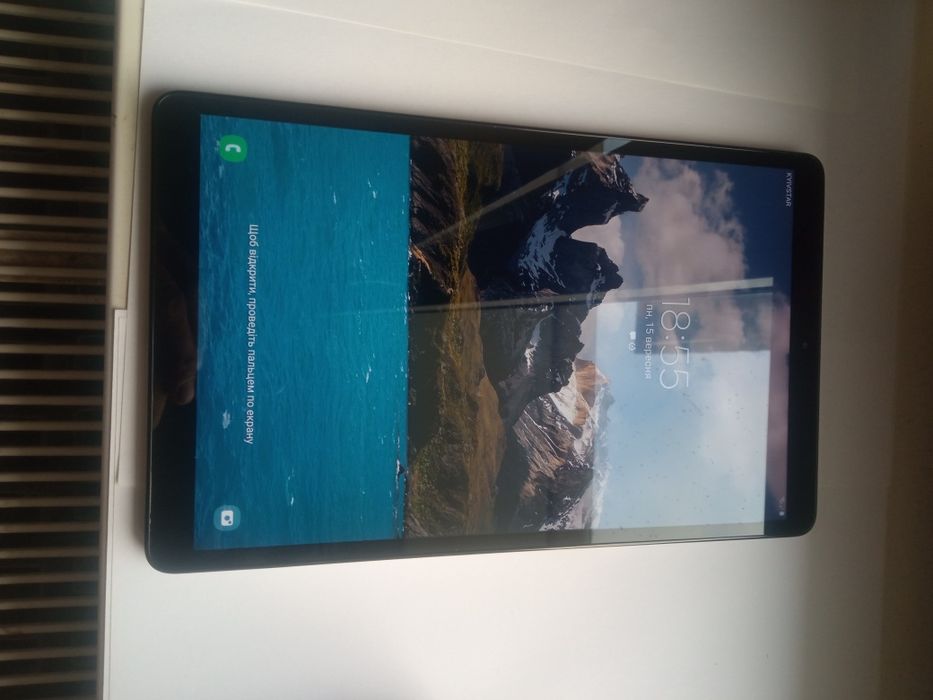 Продам планшет Samsung galaxy Tab A SM-T515
