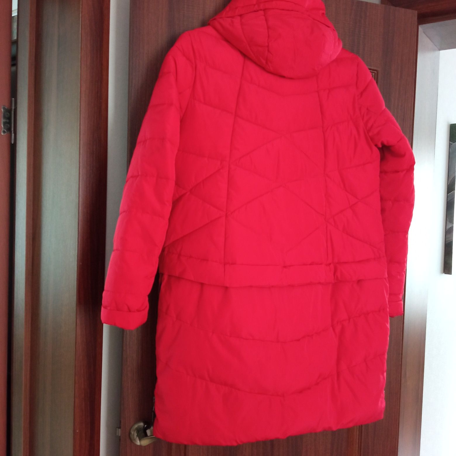 Пальто-куртку зимова