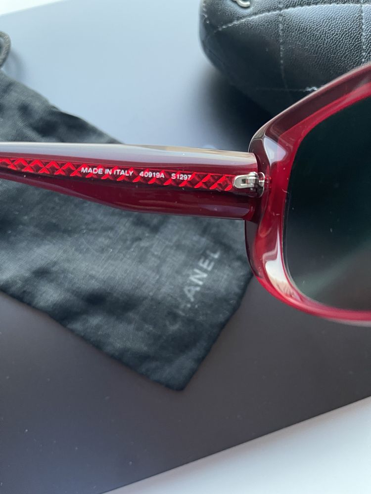 okulary przeciwsłoneczne Chanel