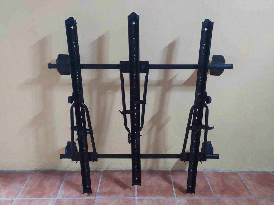 Suporte universal novo para 3 Bicicletas de tejadilho.