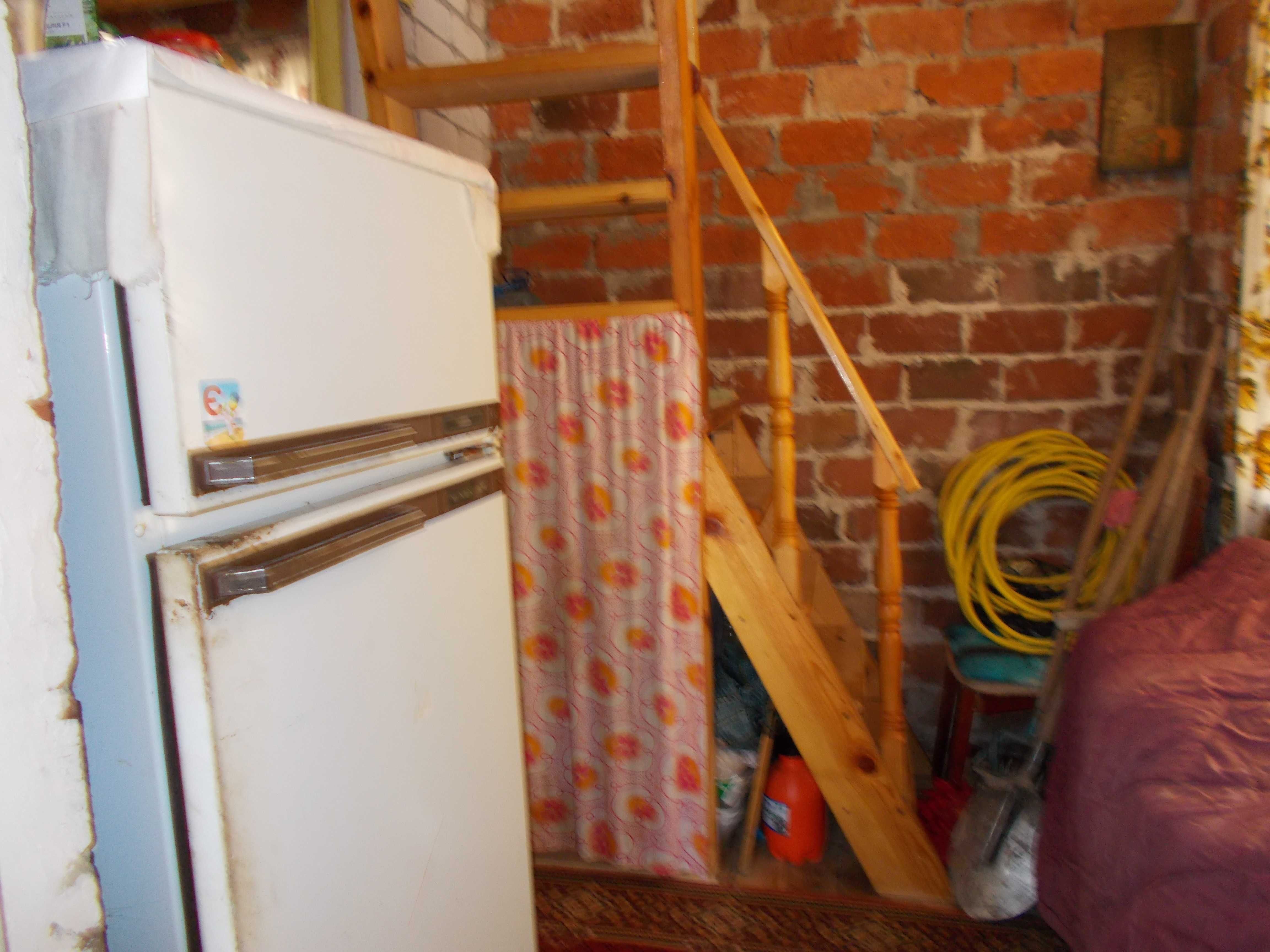 Продам дачний будинок 42 м2 і зем ділянку 5 сот Березанка.