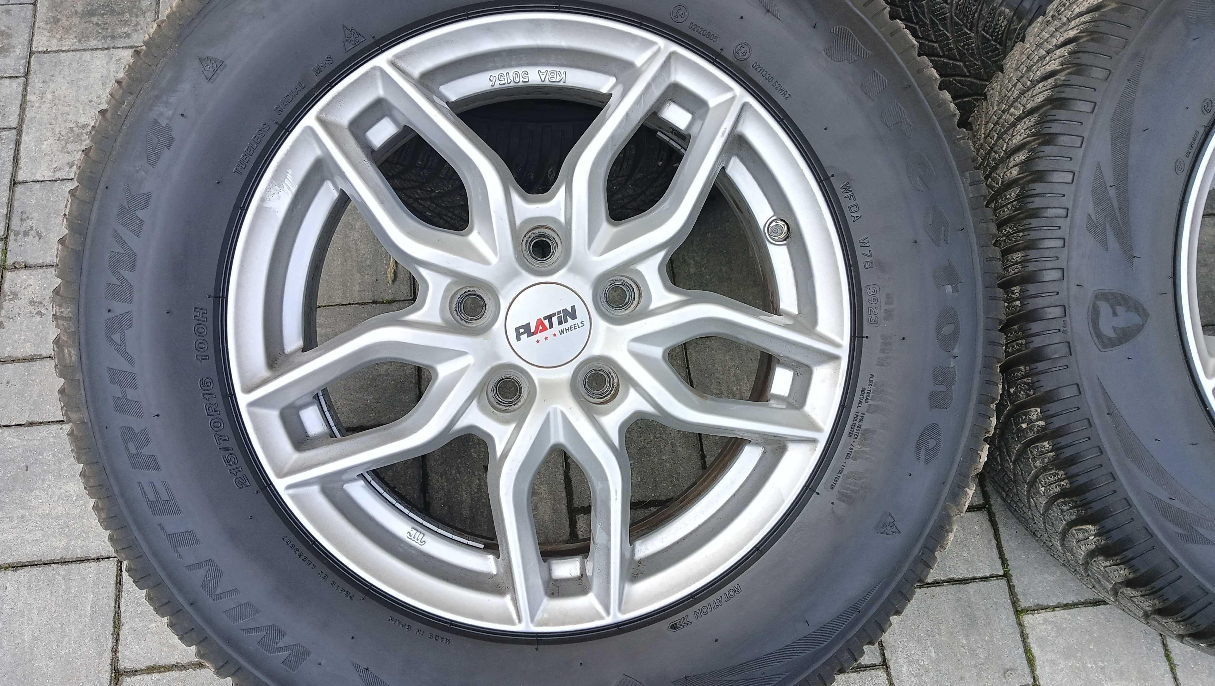 215/70R16  firestone  , zimowe  jak nowe  , 7-8mm ,  2023 r
