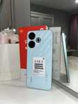 Telefon Redmi 13 nowy.