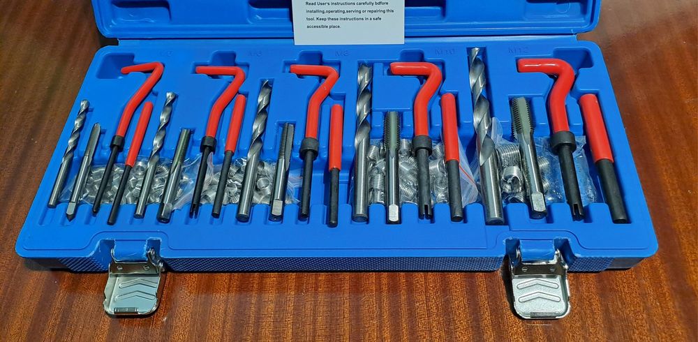 Kit para Restauração do Bloco do Motor. 131 Pcs (Artigo Novo)