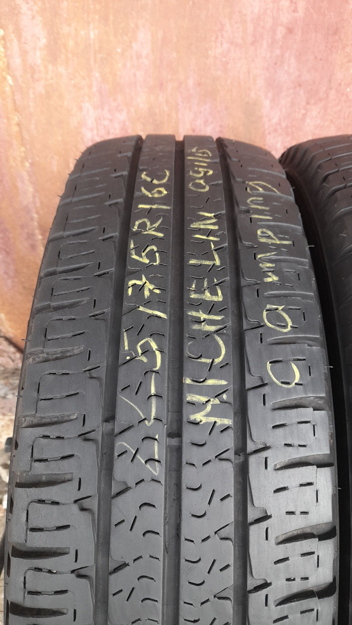 Всесезонні шини 225/75 R16C Michelin agilis camping