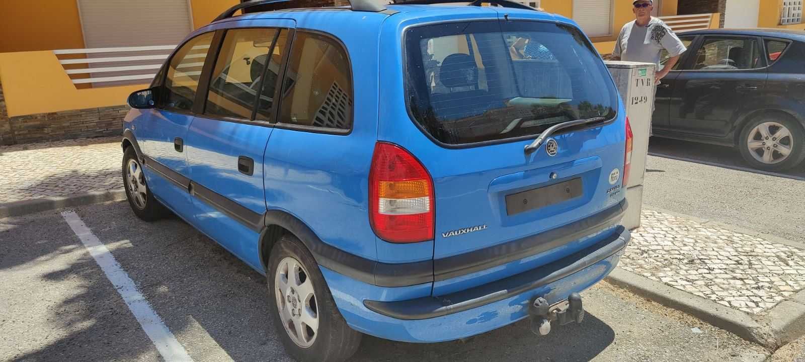 Opel Zafira Elegance 2.0 DTI 2001 Para Peças