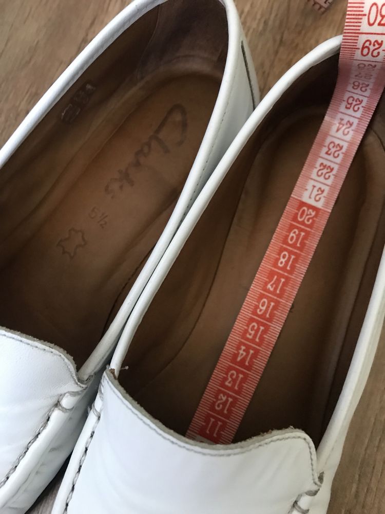 Лоферы, слипоны, оригинал Clarks, кожа