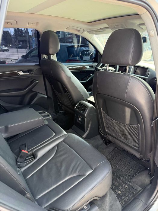 Продам Audi Q5 Quattro 2012 рік можлива розстрочка,кредит,обмін!