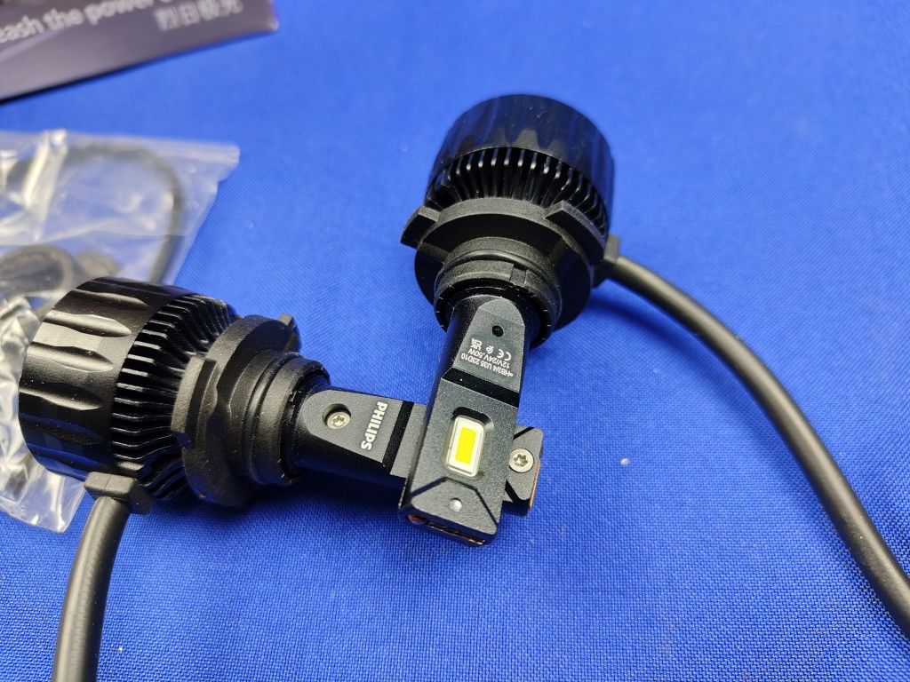 Автомобільні LED Лампи (Цоколь HB3/HB4) Philips Ultinon Rally 50Watt