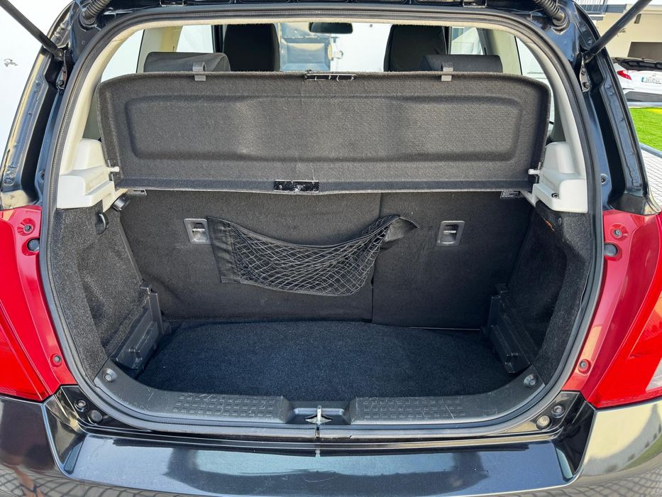 Suzuki Swift 1.3 I sport GPL