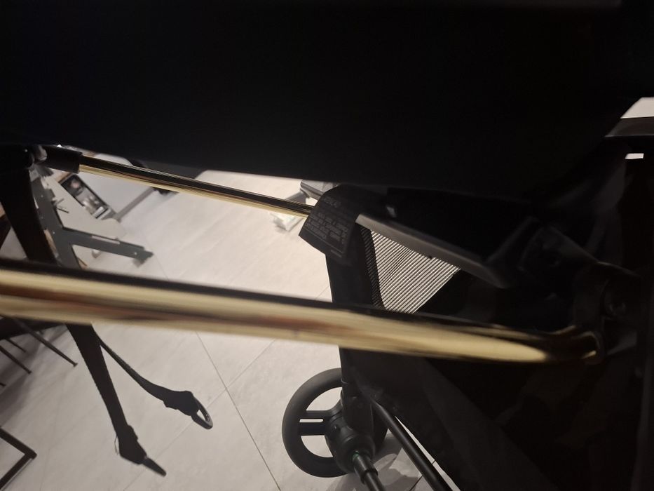Wózek PegPerego Selfie graphic gold