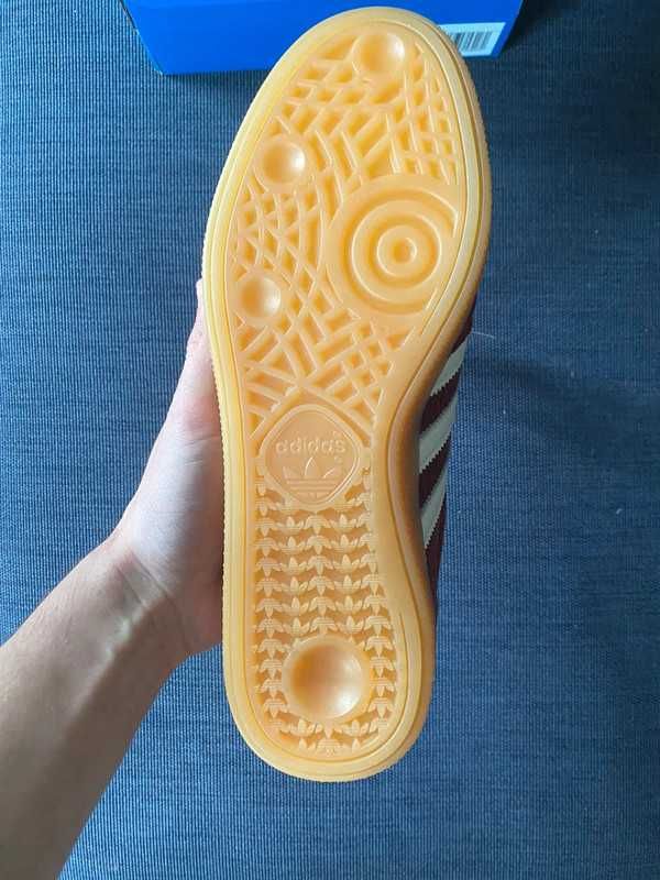 ButyDamskie Adidas Handball_Spezial_Shadow_Red_Uniseks R.37