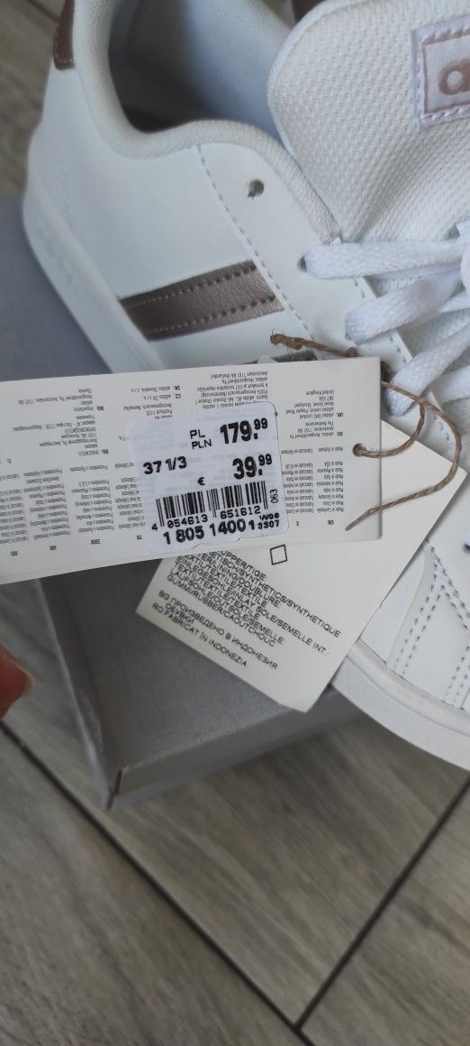 Adidas Grand Court rozmiar 37 i 1/3 białe