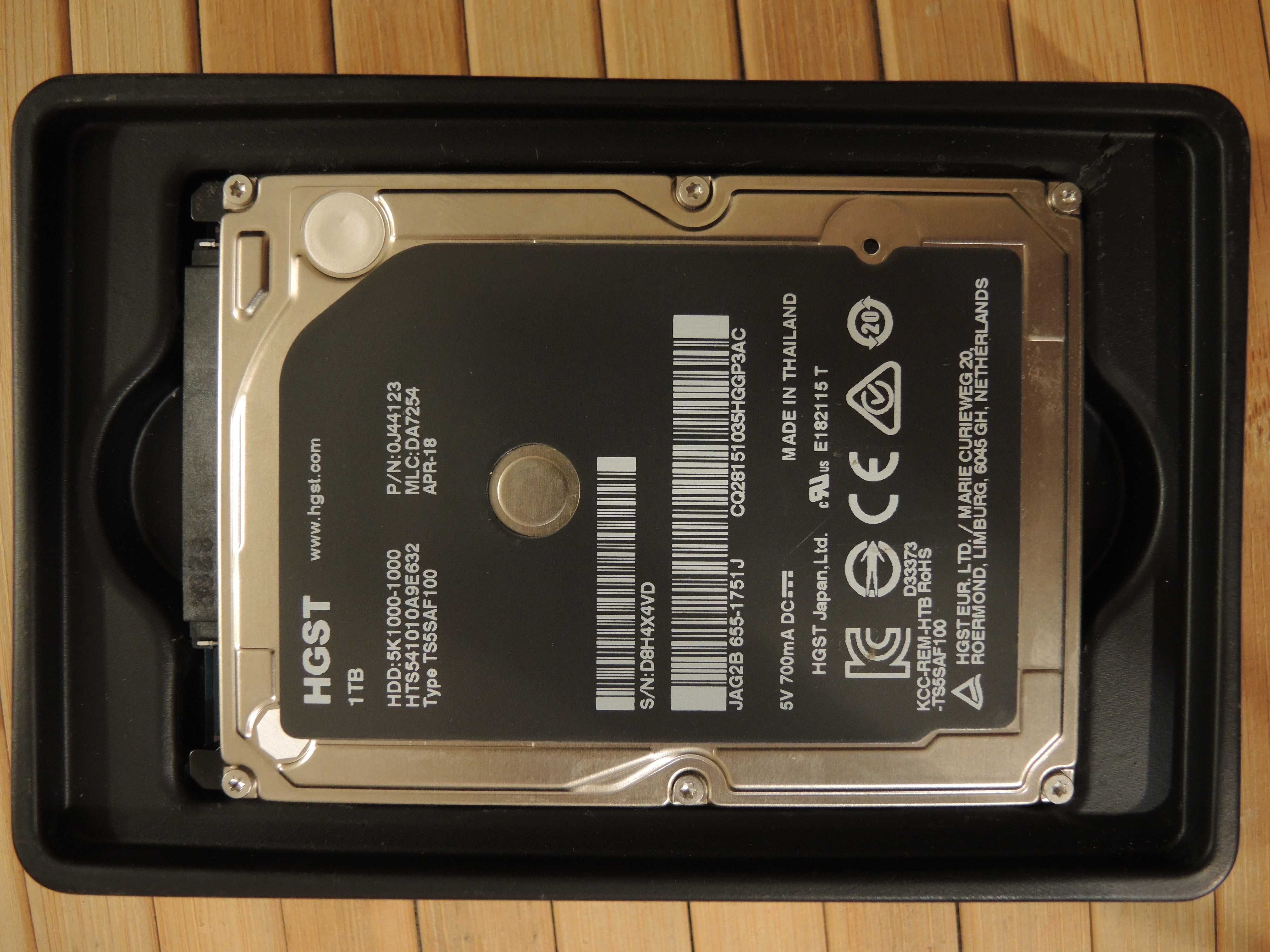 dysk HGST 2.5" 1TB wyjęty z macbooka