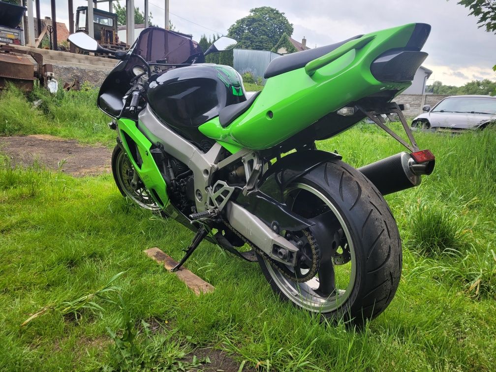Kawasaki Zx7r ninja z Niemiec zadbana polerowane felgi tuning