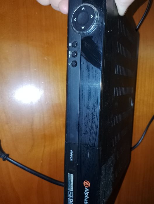 Продам тюнер Alphabox