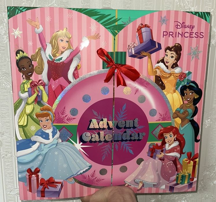 Адвент календар Disney
