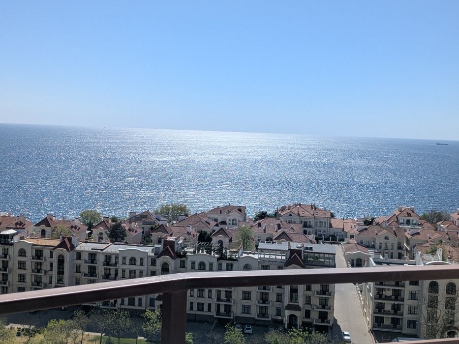 Аркадия,свет не отключают,Французский бульвр,паркинг,вид моря,подобово