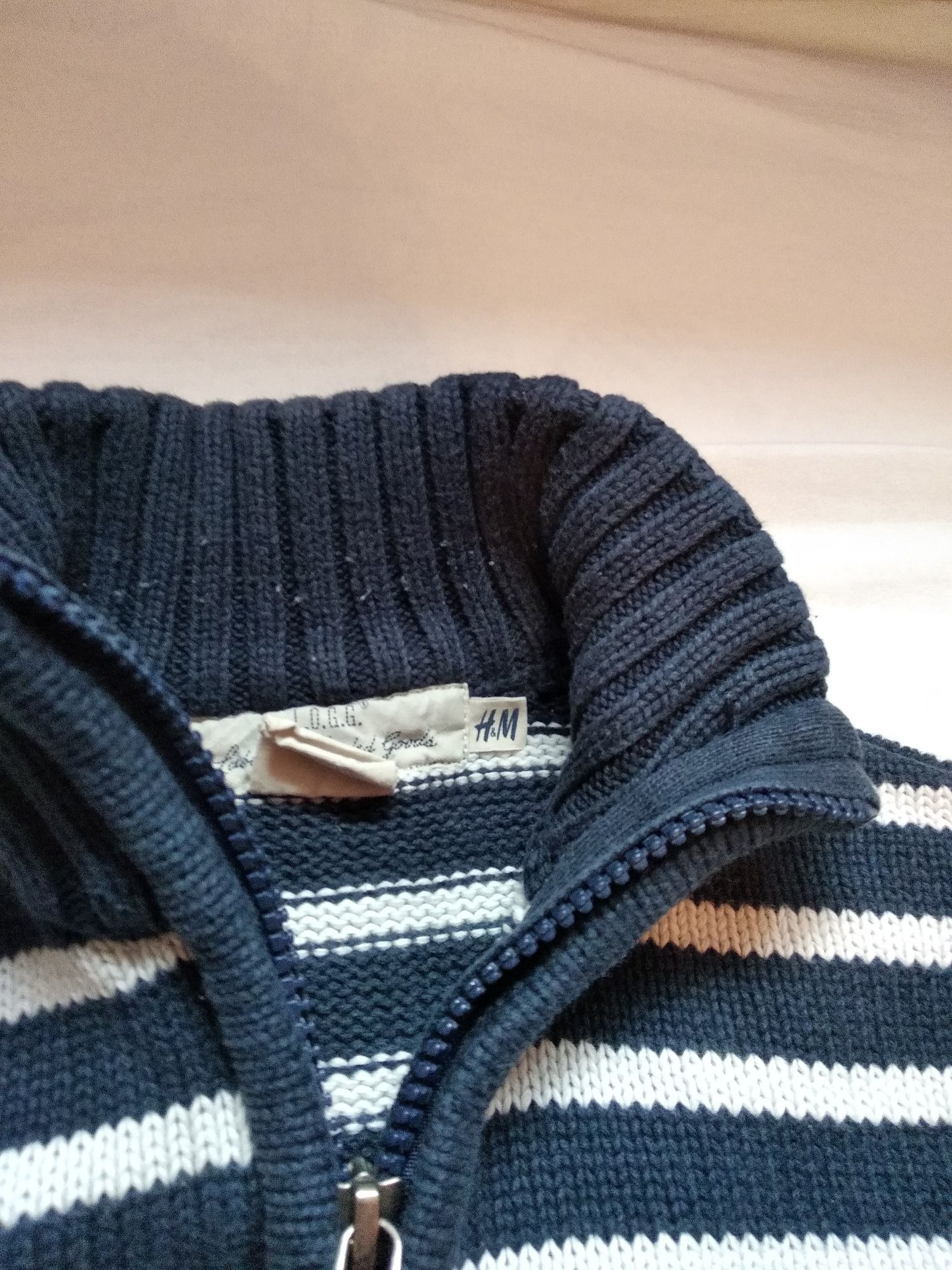Sweter dla chłopca rozmiar 110/116 h&m
