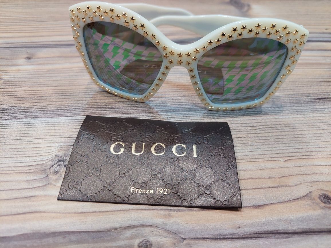 Крупногабаритные очки с принтом молнии на линзах GG 3870/S от Gucci!
