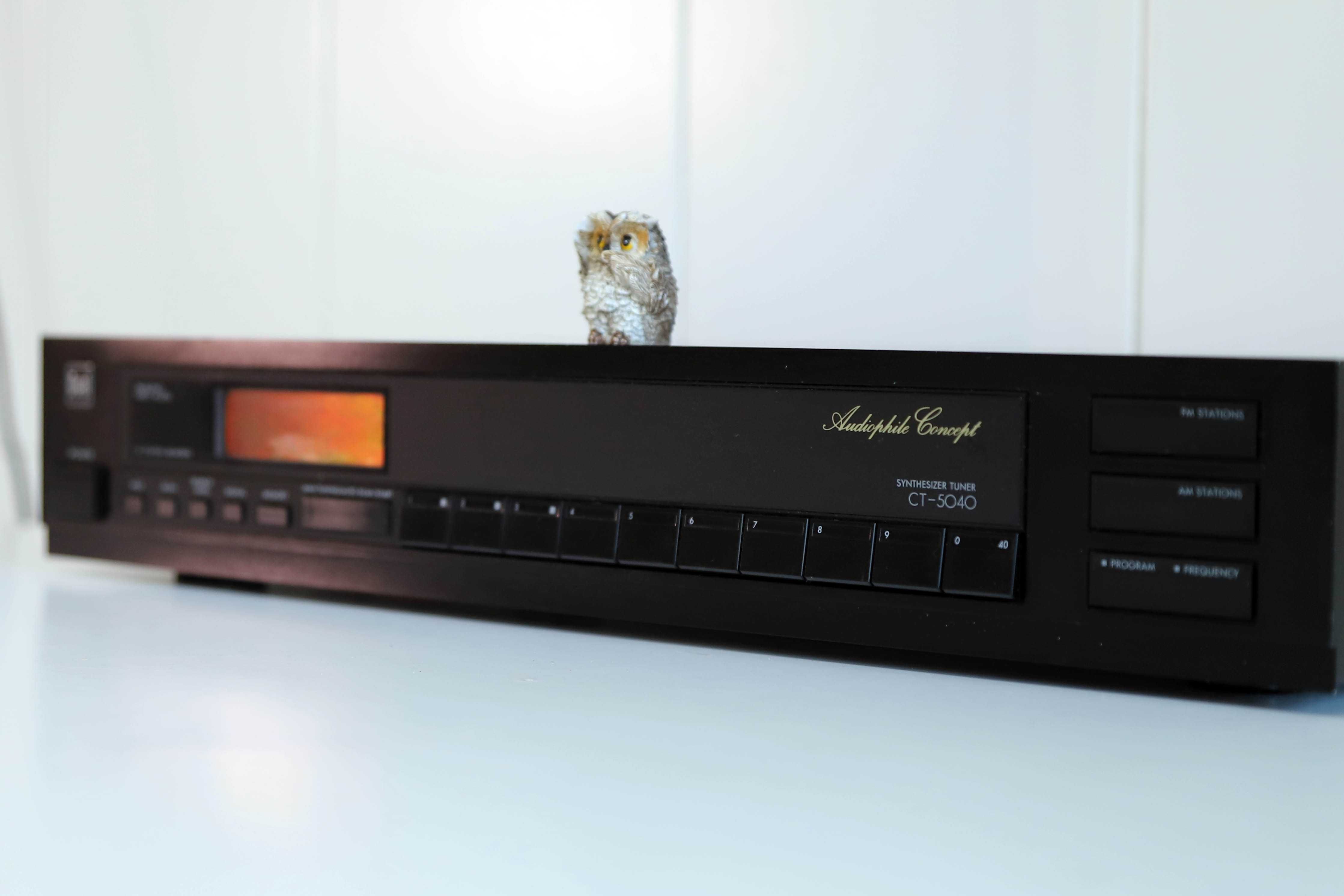 Dual CT-5040  Tuner digital quartz