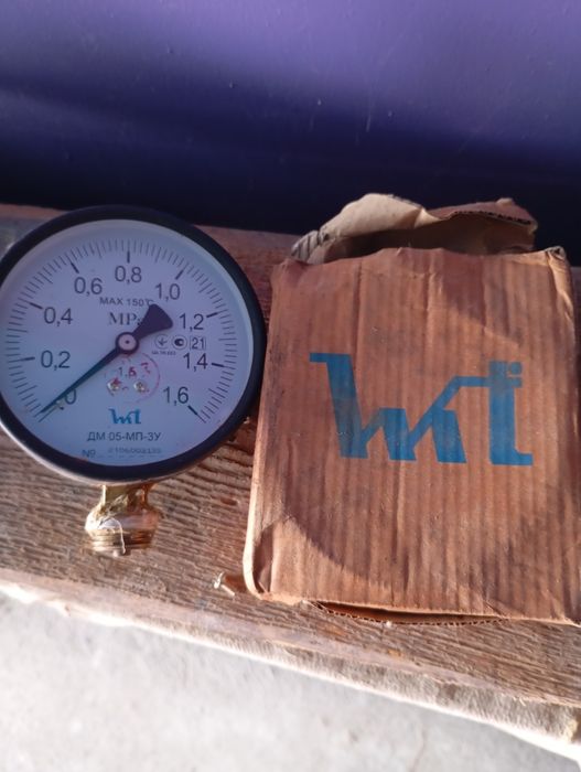 Монометры новые .