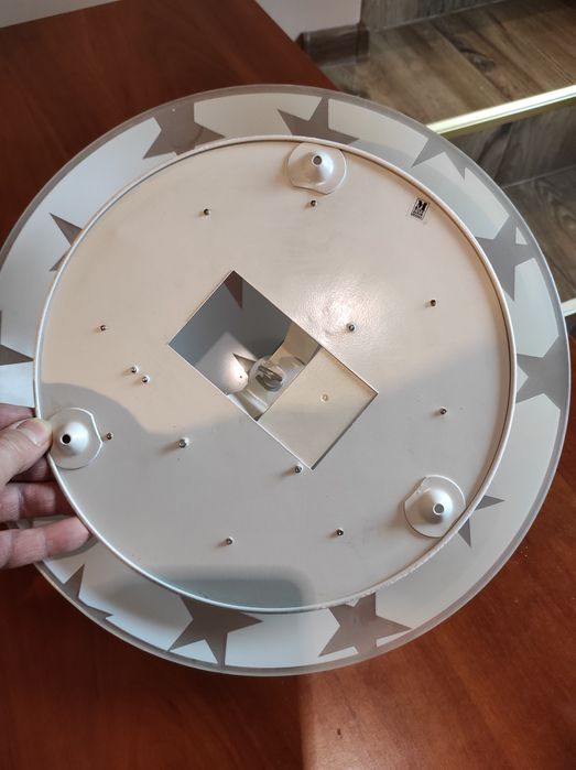 Lampa sufitowa dla dziecka