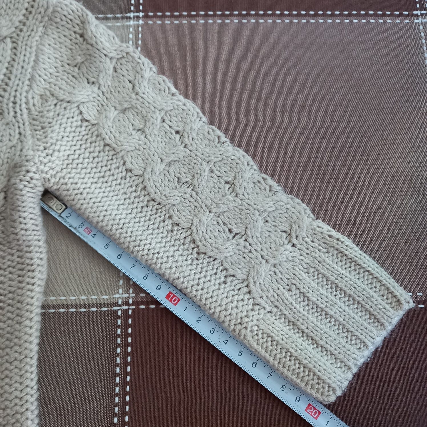 Sweterek zapinany na guziki, uniseks, r. 80-92