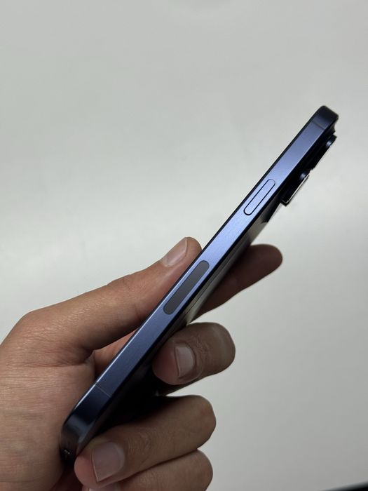 iPhone 15 Pro Max 256 ГБ як новий гарантія магазину 3 місяці