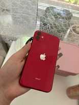 iPhone 11 czerwony