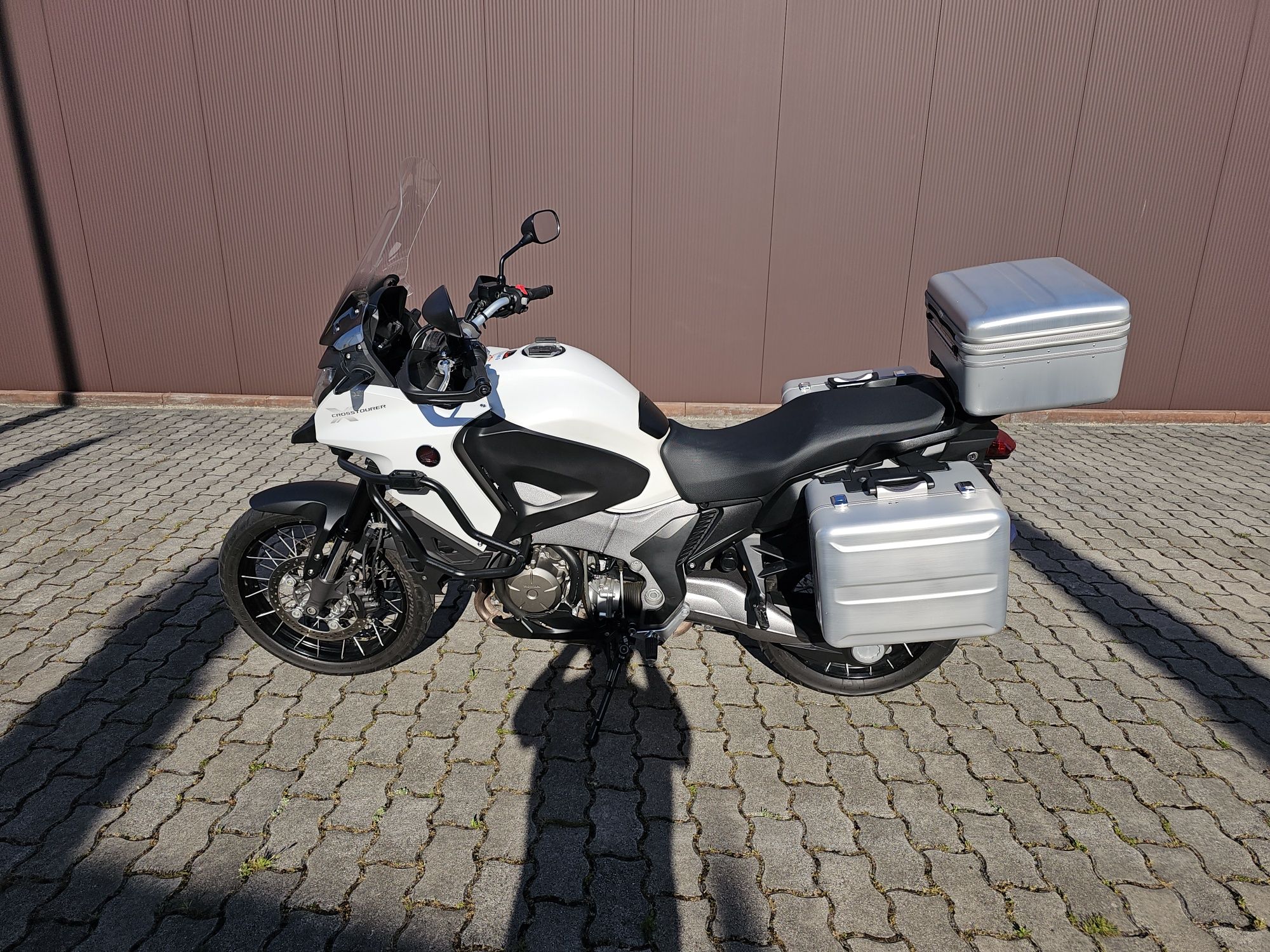 Honda VFR 1200X crosstourer, c/livro de revisões