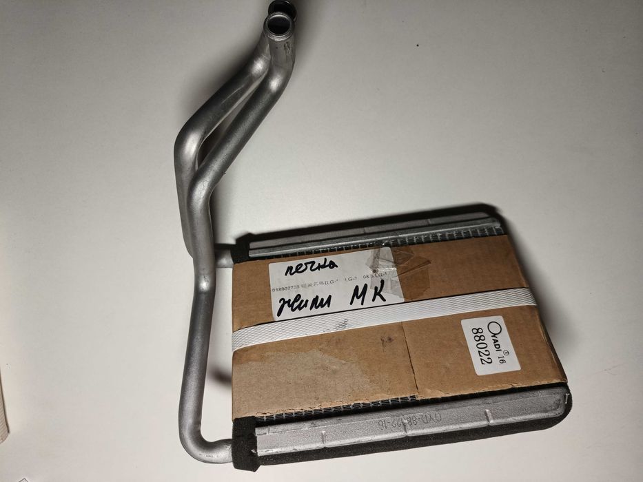 Радиатор печки  Geely