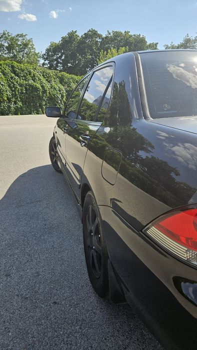 Mitsubishi Lancer IX 9