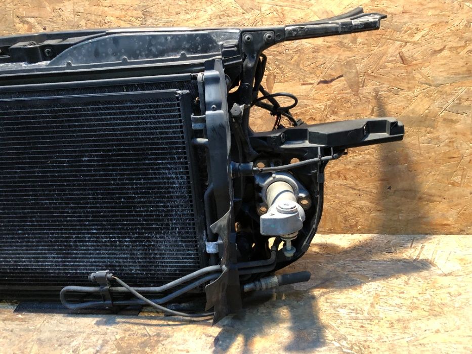 Pas przedni/ wzmocnienie/ chłodnice Audi A4 B6 1.8/1.9