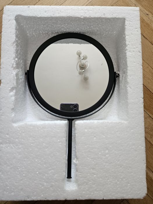 Nowe czarne lusterko powiększające x2 z podstawką metalowe loftowe