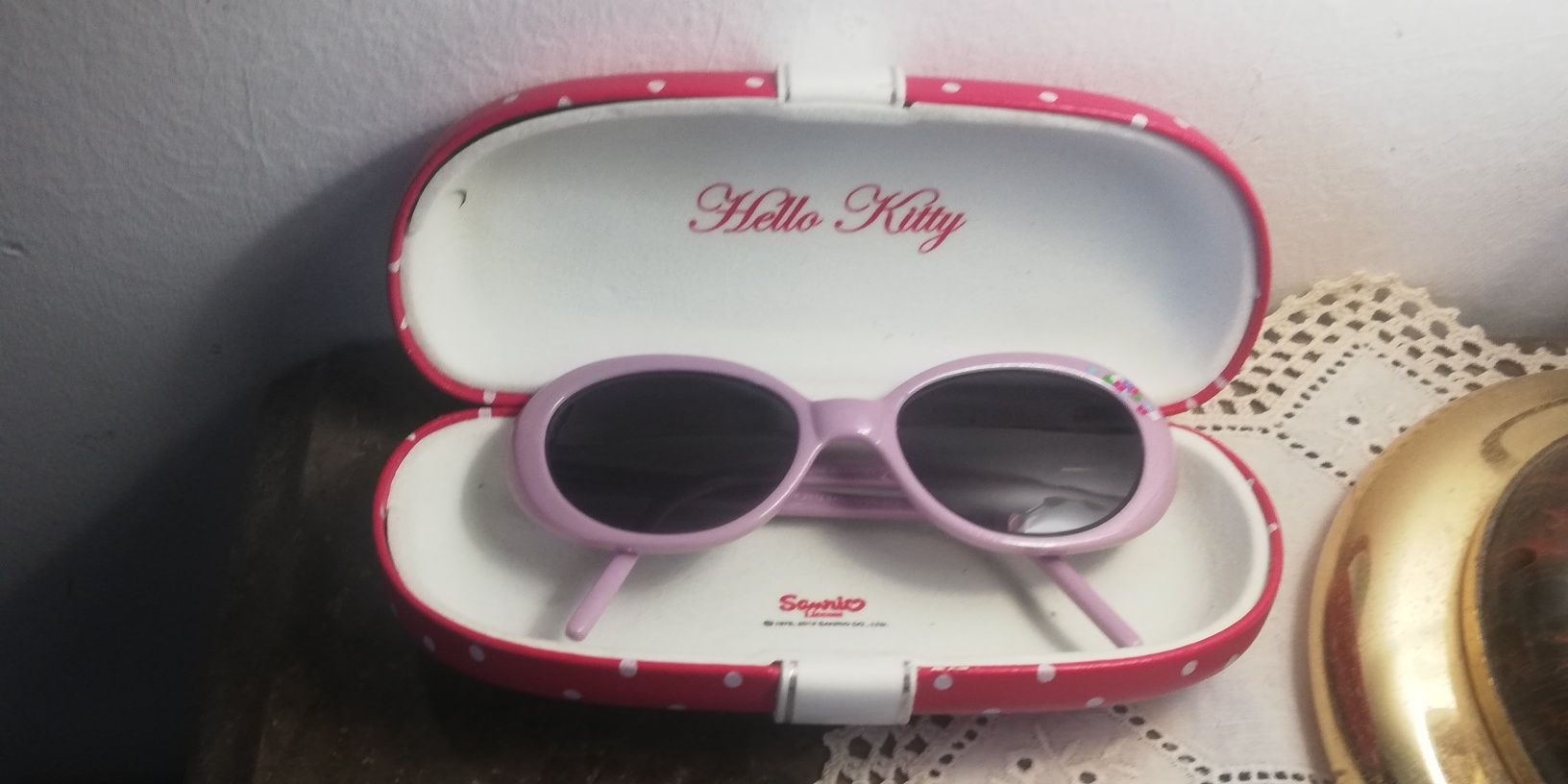 Oculos Hello Kitty de menina , estado praticamente novo's Lindos