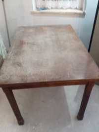 Stary rozkładany dębowy stół i 4 krzesła