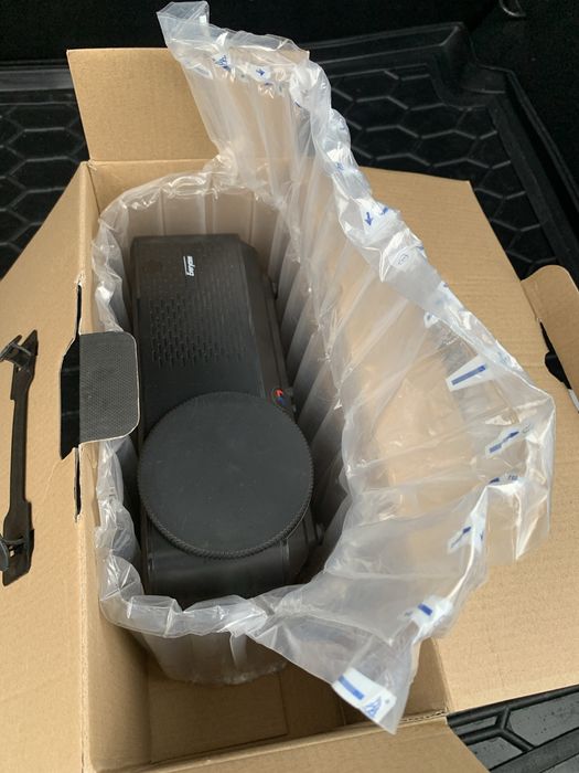 Продам LED проектор (новий / у відмінному стані)