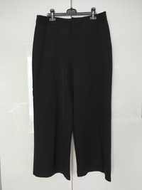 Czarne spodnie Sinsay rozmiar XL