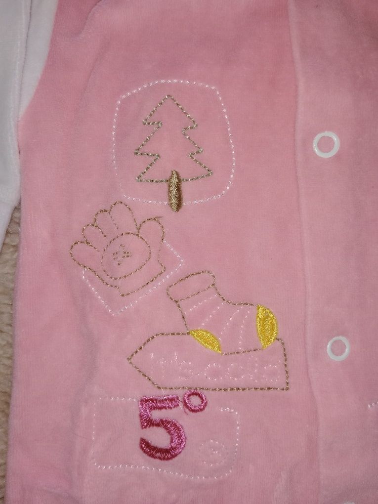 Babygrow veludo rosa