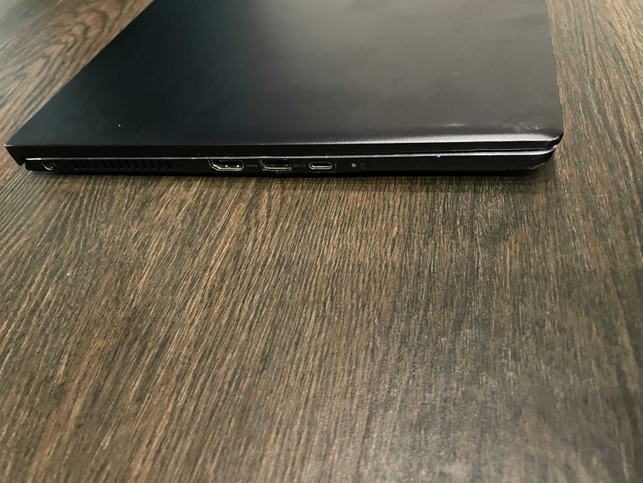 Ігровий/бізнес ноутбук Dell Vostro 7510 i7-11800H/16/256/RTX 3050 ti